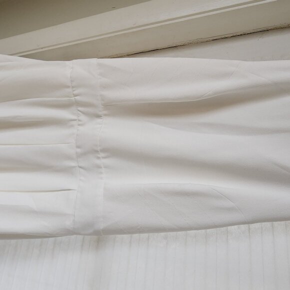 White haulted dress size m - Picture 9 of 9